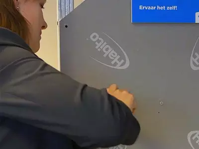 Holle wand schroeven