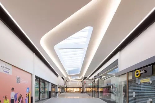 Alexandrium Shopping Center