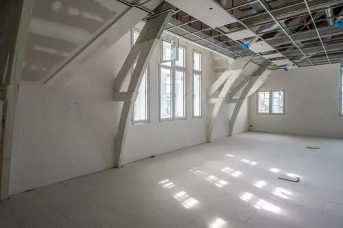 Ruimte met plafond