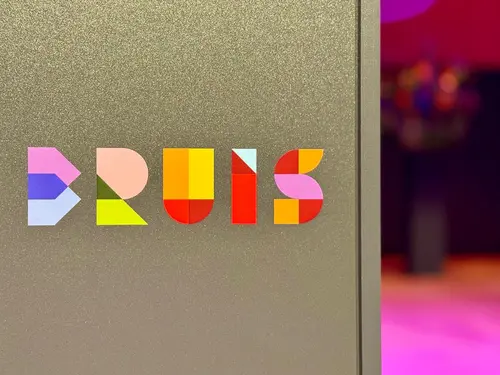 Bruis Bladel