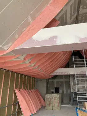 detail brandwerende bekleding aditorium